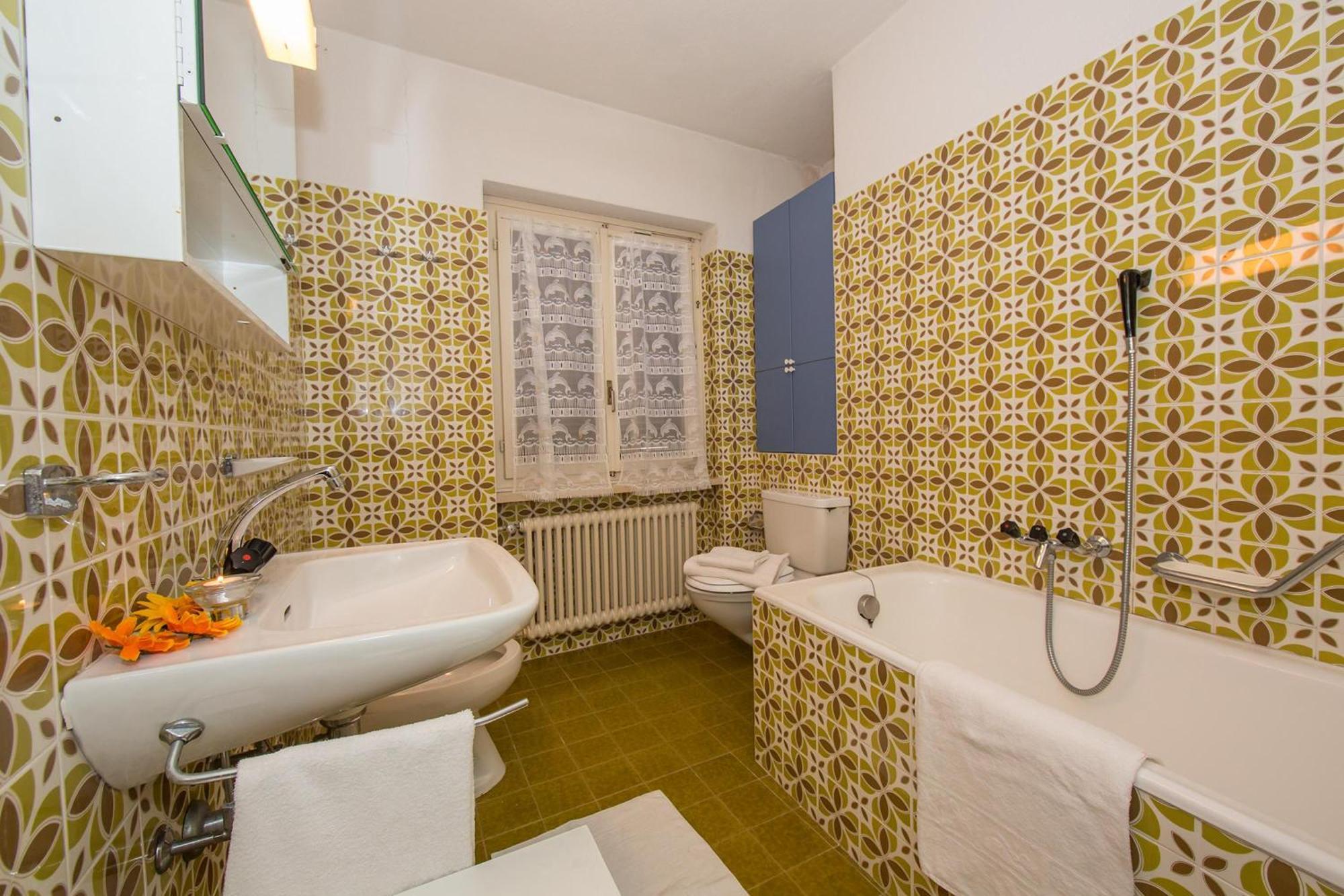 Chalet Cademario - Happy Rentals Buitenkant foto